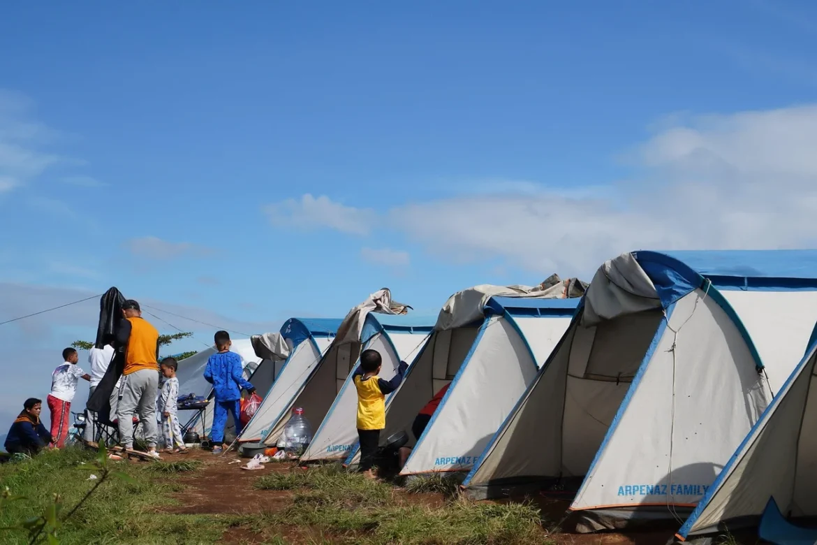 10 sposobów na aktywny wypoczynek na łonie natury: campingu, motoryzacji i rowerów